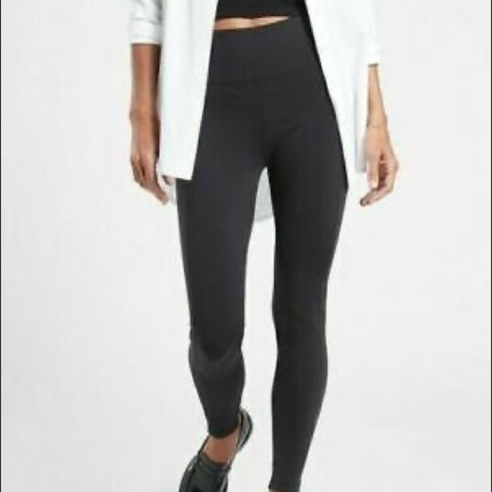 NWOT ATHLETA Delancey Street Tight.